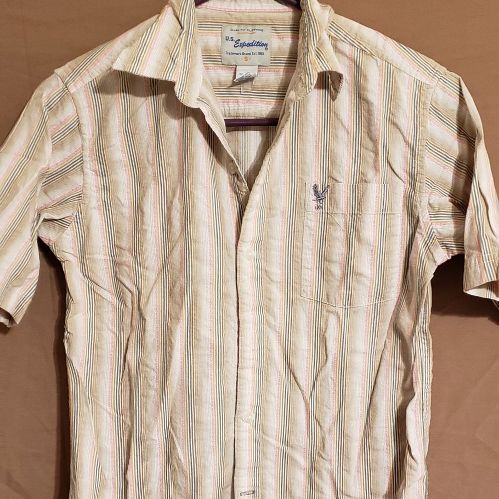 U.S. Expedition, Size Small, short sleeve, button-down shirt, beige, pink, blue